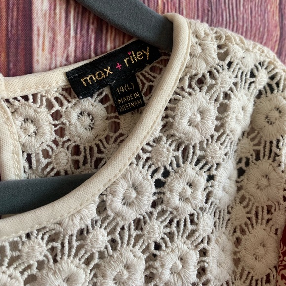 Max + Riley Top - Picture 2 of 4